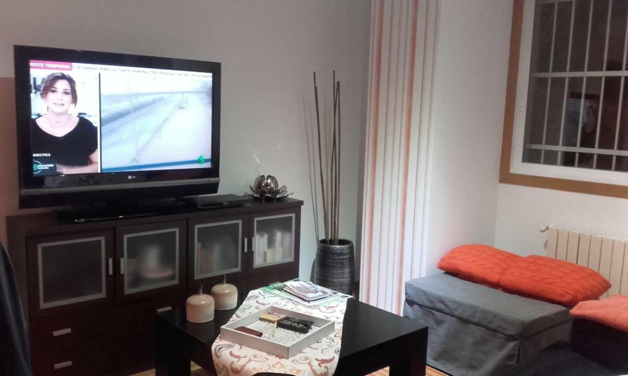 Maria Belkis Apartment Оуренсе Екстериор снимка